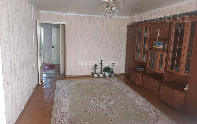 3-бөлмелі пәтер · 95 м² · 4/5 қабат, Умиралиева 62 — Ленина -Гоголя, бағасы: 40 млн ₸ в Каскелене — фото 2