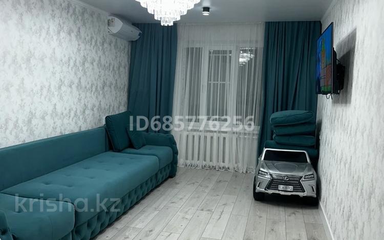 2-комнатная квартира · 54 м² · 4/5 этаж, 10 мкр 12б за 21 млн ₸ в Балхаше — фото 6