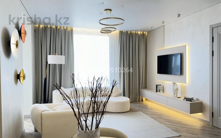 2-комнатная квартира · 80 м² · 12/18 этаж, мкр Юго-Восток, Строителей 28/5 за 65 млн 〒 в Караганде, Казыбек би р-н — фото 2