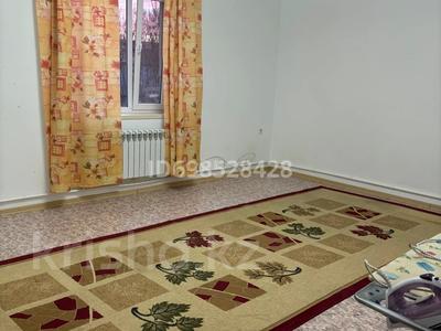 Отдельный дом • 4 комнаты • 120 м² • помесячно, Х.Маманова 29 — Район мын бир тун ресторан, мкр жибек жолы17а за 300 000 〒 в Актобе, жилой массив Юго-Запад-1