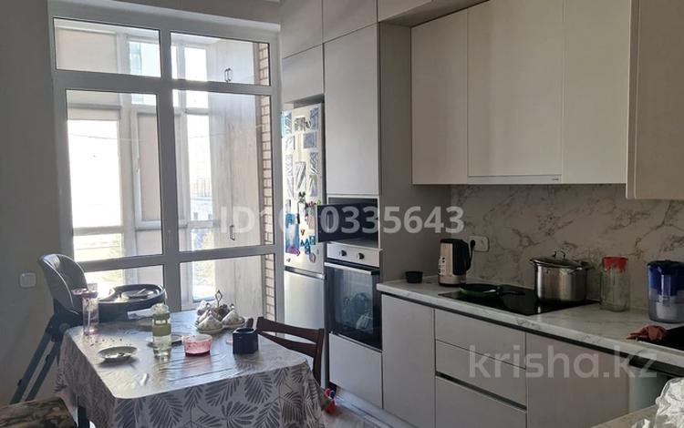 3-бөлмелі пәтер · 85.7 м² · 3/10 қабат, А. Бокейханова 3Б, бағасы: 75 млн ₸ в Астане, Есильский р-н — фото 2