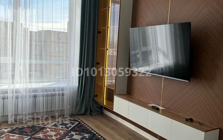 2-комнатная квартира · 50 м² · 3/10 этаж, Абая 84 — Абая-Жубанова за 300 000 ₸ в Астане, р-н Байконур — фото 2