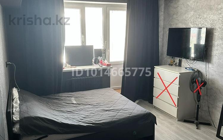 1-комнатная квартира · 40 м² · 9/9 этаж, мкр Жетысу-3 1 за 300 000 ₸ в Алматы, Ауэзовский р-н — фото 2