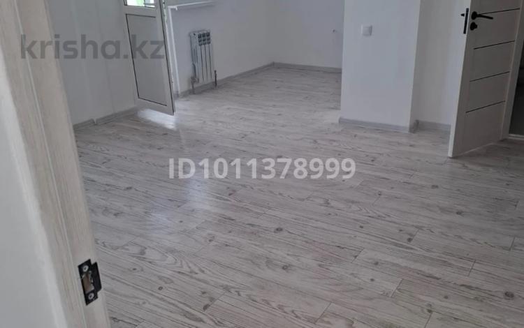 2-комнатная квартира · 43.3 м² · 2/9 этаж, Уч. квартал 305 за 27 млн ₸ в Жанатурмысе — фото 2