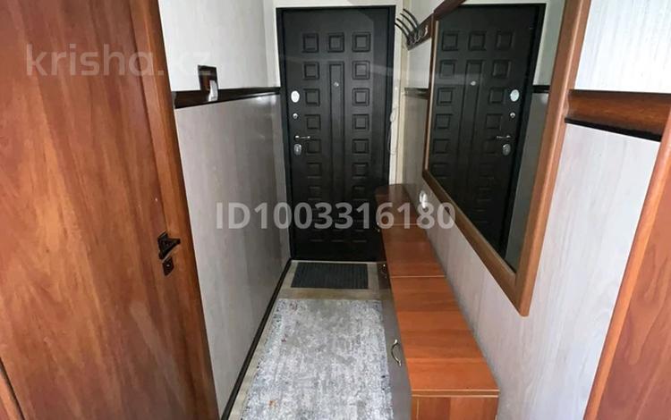 2-комнатная квартира · 47 м² · 4/5 этаж, мкр Юго-Восток, Юго-Восток ш/а., 28-шағынаудан Республика 22 за 180 000 〒 в Караганде, Казыбек би р-н — фото 2