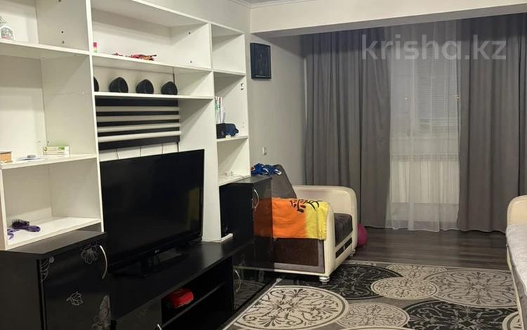 2-бөлмелі пәтер · 56 м² · 1/5 қабат, 8-ш/а. 26, бағасы: 150 000 ₸ в Актау, 8-й мкр — фото 2