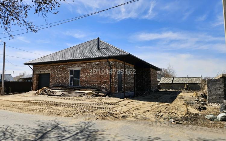 Отдельный дом · 4 комнаты · 150 м² · 5 сот., Матяша 51 за 47 млн ₸ в Семее — фото 42