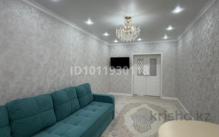 3-бөлмелі пәтер · 85 м² · 5/9 қабат, Мкр. Алтын орда — Тәуелсіздік и Мустафа Шокая, бағасы: 35 млн ₸ в Актобе — фото 2