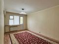 3-комнатная квартира · 62.5 м² · 3/5 этаж, мкр 5, абилхаирхана за 15.5 млн ₸ в Актобе — фото 2