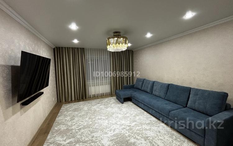 3-комнатная квартира · 100 м² · 5/5 этаж, Сеченова 9/10 за 45.5 млн 〒 в Семее, Красный Кордон — фото 2