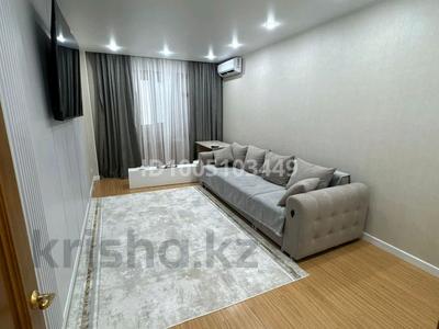 3-комнатная квартира · 77 м² · 2/5 этаж, 14-й мкр 19 за 300 000 ₸ в Актау