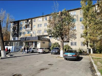 4-бөлмелі пәтер · 87 м² · 1/5 қабат, Акбулак 23 — 2 микрорайон 24 дом, бағасы: 30 млн ₸ в Таразе