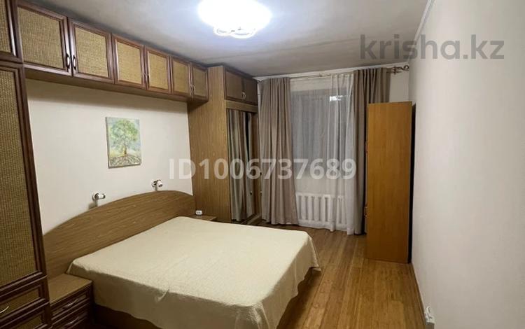 3-бөлмелі пәтер · 80 м² · 1/5 қабат, Самал-1 ш/а. 37 — Samal mall, бағасы: 500 000 ₸ в Алматы, Медеуский р-н — фото 2