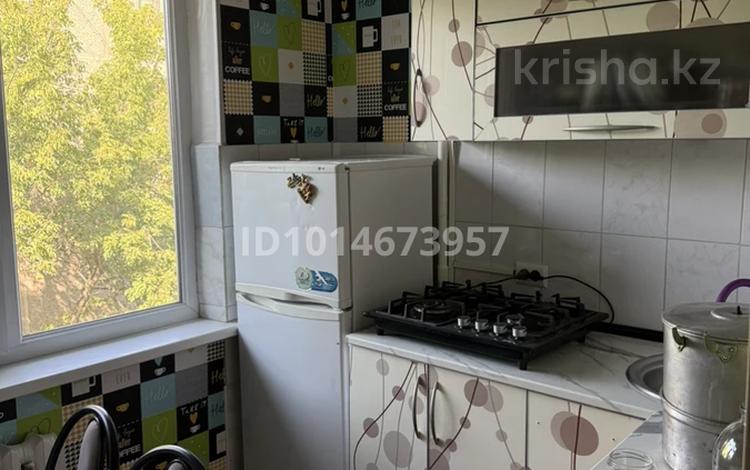 3-комнатная квартира · 60 м² · 4/5 этаж, Айбергенова 15А за 150 000 ₸ в Шымкенте — фото 2