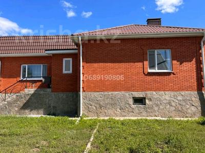 Продажа домов и дачи в Костанайской обл.: Отдельный дом · 4 комнаты · 330 м² · 14 сот., Лесная 38 за 75 млн 〒 Отдельный дом · 4 комнаты · 330 м² · 14 сот., Лесная 38 за 75 млн 〒 в Мичуринское