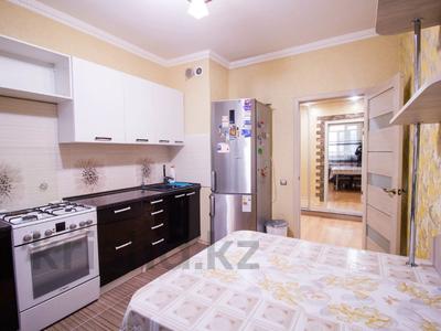 3-комнатная квартира, 90 м², 5/5 этаж, каратал за 28 млн 〒 в Талдыкоргане, Каратал