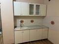 2-бөлмелі пәтер · 85 м² · 1/5 қабат, Алтын орда ш/а. 10Г, к 1 — Таулсыздык 16, бағасы: 135 000 ₸ в Актобе, мкр. Алтын орда — фото 2