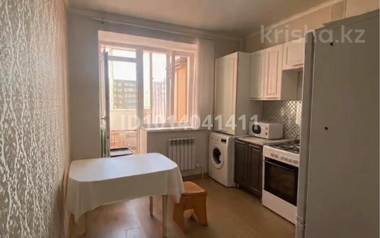 1-комнатная квартира · 43 м² · 4/7 этаж, мкр. Алтын орда, Мкр Батыс 2 — Смарт білім артында,анвар қасында,садик мектеп бәрі жақын за 140 000 ₸ в Актобе — фото 2