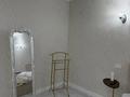 1-комнатная квартира · 51 м² · 1/5 этаж, мкр Северо-Восток, Улица Циолковского, 5а к1 5А за 15 000 ₸ в Уральске — фото 3
