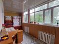 5-бөлмелі пәтер · 130 м² · 1/3 қабат, Әл-Фараби 85 2 — Таңшолпан садиктің жанында, бағасы: 25 млн ₸ в Кентау — фото 9