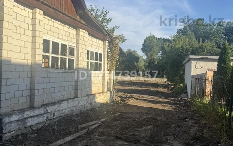 Дача · 2 комнаты · 50 м² · 12 сот., Набережная за 12 млн ₸ в Уральске — фото 2