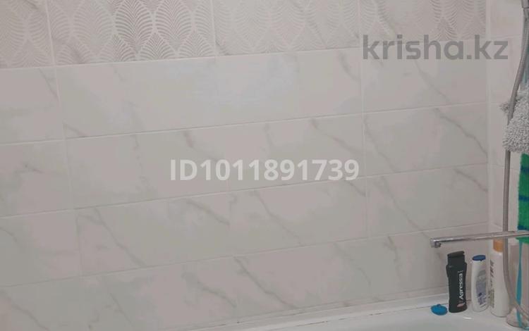 3-бөлмелі пәтер · 58 м² · 5/5 қабат, Камзина, бағасы: 15 млн ₸ в Аксу — фото 2
