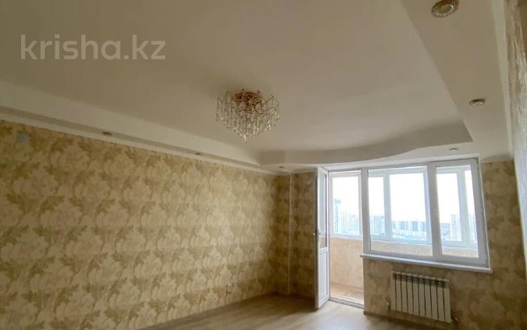3-комнатная квартира, 75.1 м², 6/9 этаж, мкр Астана за 36 млн 〒 в Шымкенте, Каратауский р-н — фото 2