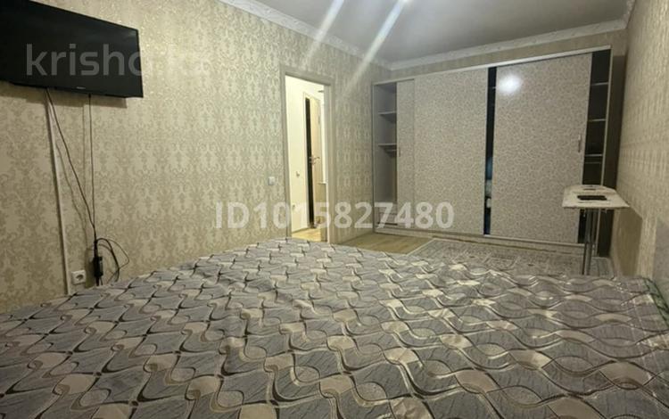 1-комнатная квартира · 36 м² · 5/9 этаж, Райымбек Батыр 277 за 180 000 ₸ в  — фото 2
