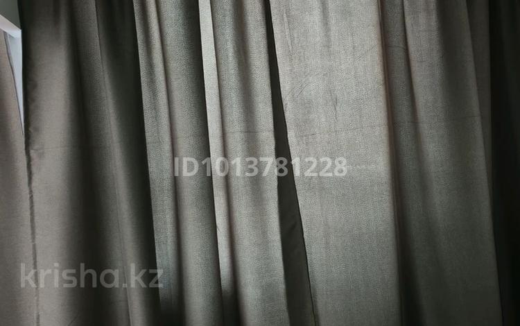 1-бөлмелі пәтер · 35 м² · 5/5 қабат, мкр Коккайнар, 20-й микрорайон, бағасы: 140 000 ₸ в Алматы, Алатауский р-н — фото 2