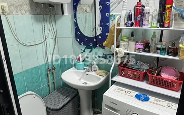 3-бөлмелі пәтер · 55 м² · 1/2 қабат, Сырңақ батыр 13 дом 8 пәтер — Каспий банк , N 2 қалалық аурухана жанында, бағасы: 11 млн ₸ в Туркестане — фото 2