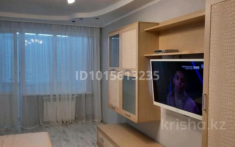 2-комнатная квартира · 43.6 м² · 4/5 этаж, Муканова 12 за 18.5 млн ₸ в Атырау, мкр Жилгородок — фото 2