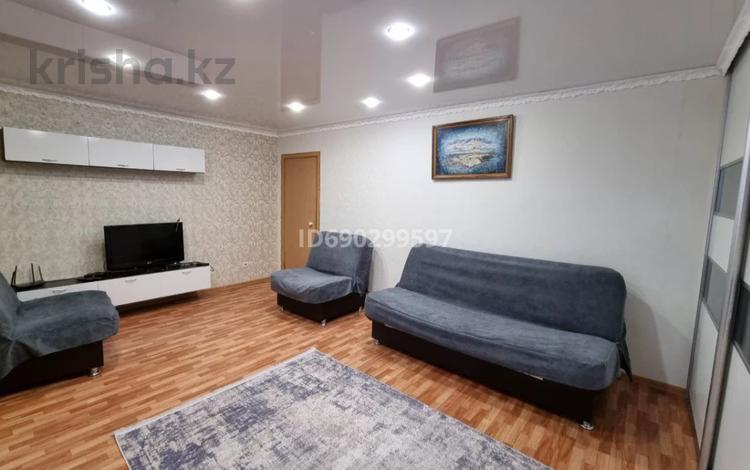 1-комнатная квартира, 44 м², 8/9 этаж помесячно, ул. Ткачева 12