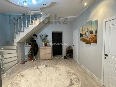 Отдельный дом · 6 комнат · 250 м² · 10 сот., Бисенкулова (Южный Аэропорт) 156 за 40 млн 〒 в Кульсары