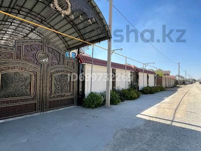 Дом · 4 комнаты · 450 м², Нарбай 3 за 130 000 〒 в Таразе