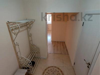 Продажа квартир в Астане: 3-комнатная квартира · 70 м² · 4/5 этаж, Е495 8 за 26 млн 〒 3-комнатная квартира · 70 м² · 4/5 этаж, Е495 8 за 26 млн 〒 в Астане, Есильский р-н