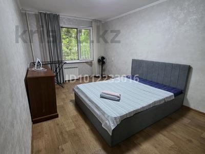 3-бөлмелі пәтер · 65 м² · 1/5 қабат, мкр Коктем-3 20 — Сатпаева- Байзакова, бағасы: 30 000 ₸ в Алматы, Бостандыкский р-н