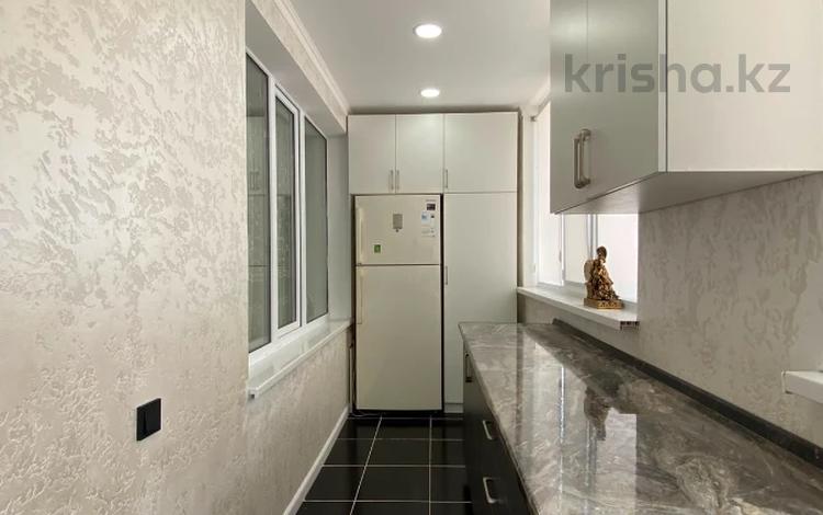 3-бөлмелі пәтер · 70 м² · 4/5 қабат, 8-ш/а. 9, бағасы: 21 млн ₸ в Актау, 8-й мкр — фото 5