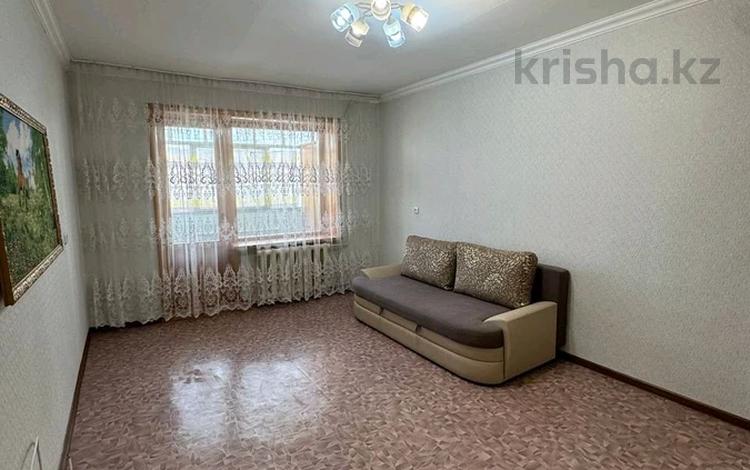 3-комнатная квартира · 63 м² · 5/6 этаж, Абылайхана 18 за 17.7 млн 〒 в Кокшетау — фото 2