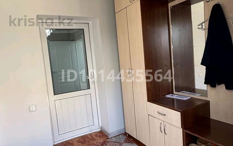 Часть дома · 4 комнаты · 121 м² · 8 сот., мкр 112 квартал, Шиелі 143 — 112 кварталь самал базар жақта за 35 млн ₸ в Шымкенте, Туран р-н — фото 2