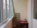 1-комнатная квартира, 35 м², 3/5 этаж, 8 мик 8 — Остановка Сейфуллина за 10.8 млн 〒 в Таразе — фото 8