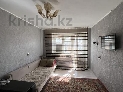 1-комнатная квартира, 30 м², 5/5 этаж, Камзина 170 за ~ 8.3 млн 〒 в Павлодаре