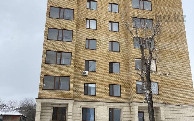 1-бөлмелі пәтер · 42.4 м² · 9/9 қабат, Ак Сатпаева 1, бағасы: 15 млн ₸ в Семее — фото 2