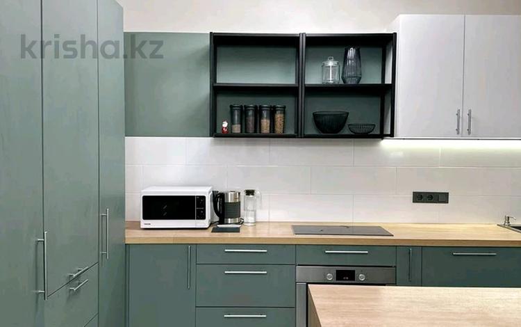 3-комнатная квартира · 120 м² · 2/14 этаж, Мкр. Самал-3 за 145 млн ₸ в Алматы, Медеуский р-н — фото 14