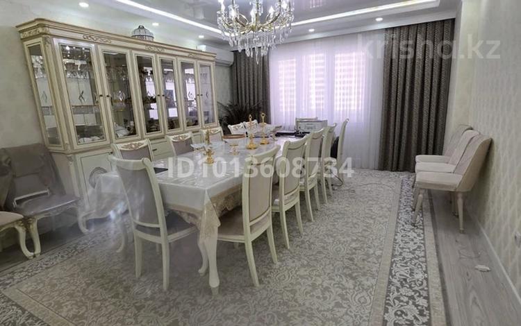 4-комнатная квартира · 168 м² · 4/12 этаж, 33-й мкр 7 за 52.5 млн ₸ в Актау — фото 32