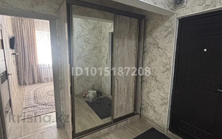 3-комнатная квартира · 76 м² · 2/5 этаж, Гамалея 3 за 130 000 ₸ в Таразе — фото 2