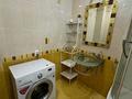 2-комнатная квартира · 80 м² · 7/9 этаж, проспект Каныша Сатпаева 27 за 250 000 ₸ в Атырау — фото 24
