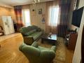 2-комнатная квартира · 80 м² · 7/9 этаж, проспект Каныша Сатпаева 27 за 250 000 ₸ в Атырау — фото 4