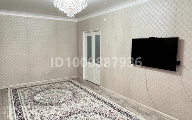 2-комнатная квартира · 60 м² · 7/9 этаж, мкр. Алтын орда — Проспект Тауелсиздик за 24 млн ₸ в Актобе — фото 2