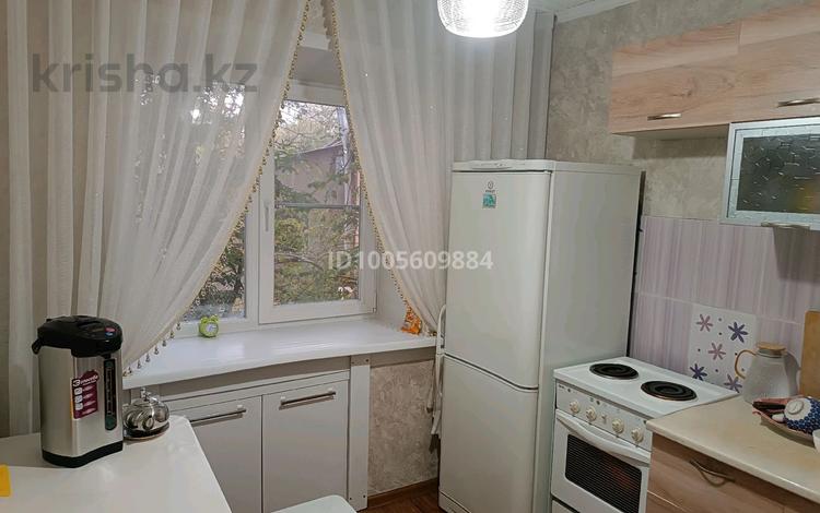 2-бөлмелі пәтер · 46 м² · 3/5 қабат, Назарбаева 35/1, бағасы: 20 млн ₸ в Усть-Каменогорске — фото 2