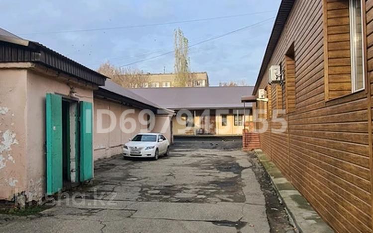 Склады · 200 м² за 400 000 ₸ в Усть-Каменогорске — фото 8